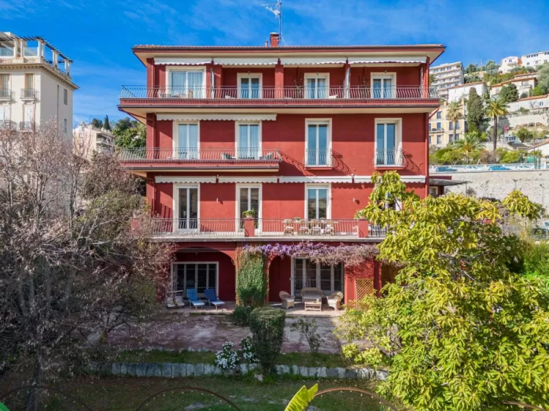 Chambre d'hôte, Menton, La Fabrique à Poupées