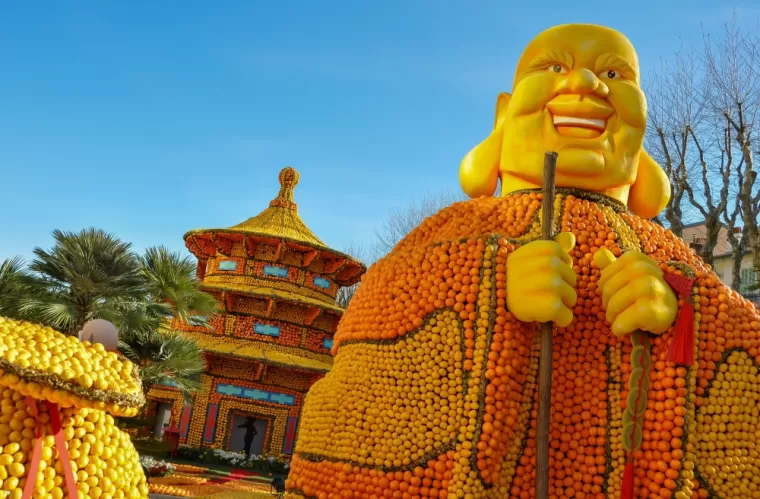 HÉBERGEMENT POUR LA FÊTE DU CITRON À MENTON, Menton, La Fabrique à Poupées